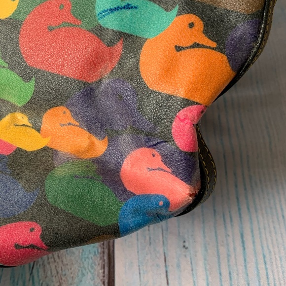 DOONEY & BOURKE Vintage Y2K βWonder Duckβ Multicolor Duck Print Rainbow Tote - Picture 8 of 14